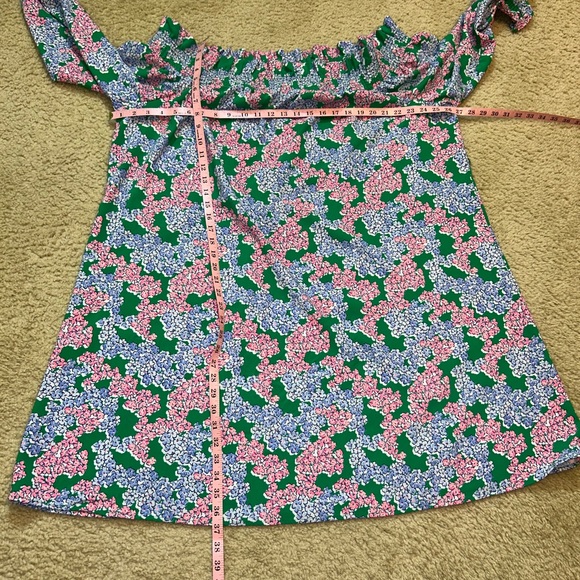 🌺Crown & Ivy Curvy Hello Spring Off Shoulder Dress🌺 - Picture 9 of 9